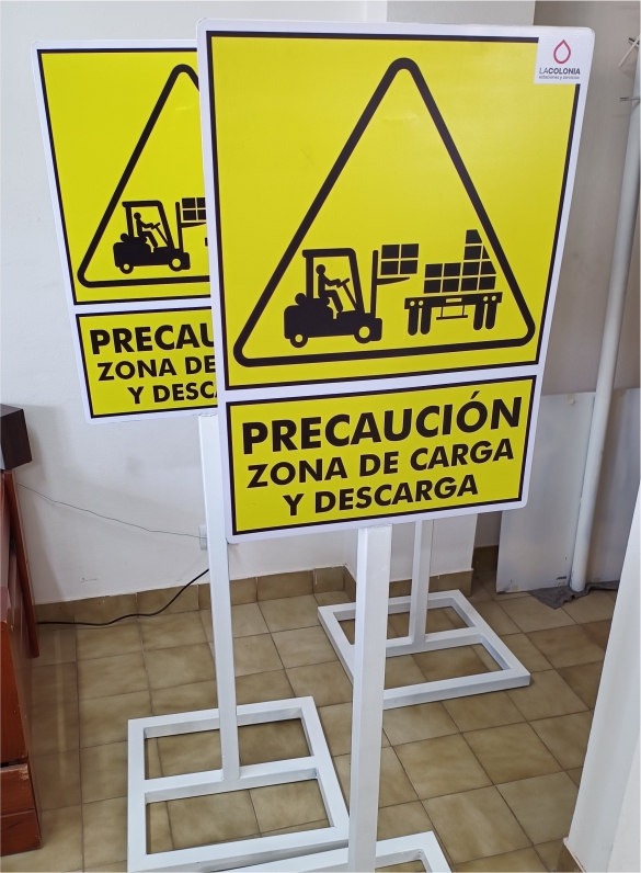 Señalética de oficinas Escribanía Esteves